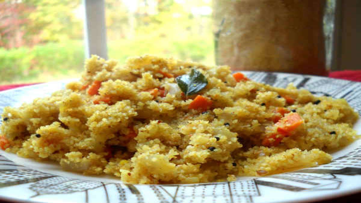 Sooji Upma recipe : সকালের জলখাবারে বানিয়ে ফেলুন সুজির উপমা, রইল রেসিপি -  Bengali BoldSky