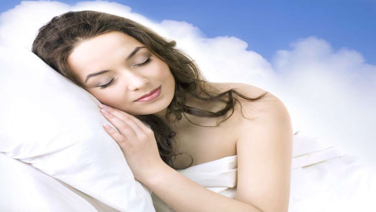 মাঝেমধ্যেই স্বপ্নে ভাঙা কাঁচ দেখেন? জানেন এটি কীসের ইঙ্গিত দেয়? | What