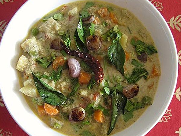 ভেজিটেবিল কোর্মা 