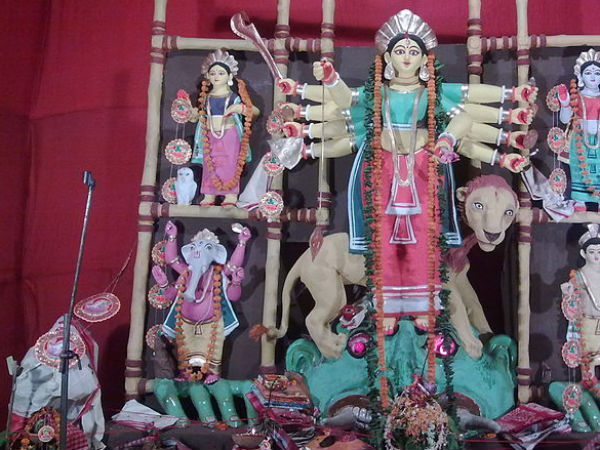 কলাবৌ স্নানঃ মহাসপ্তমী