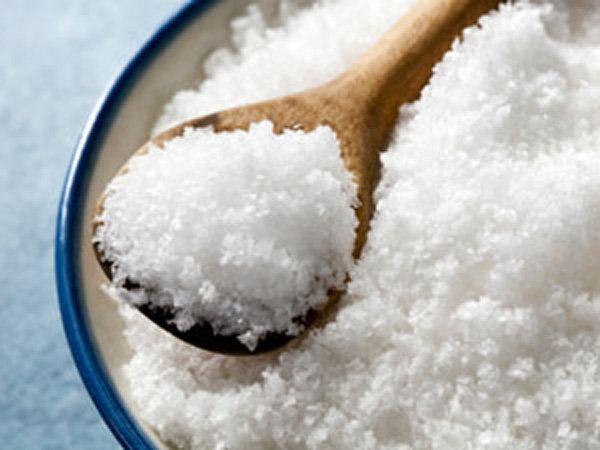 ১. ফর্সা ত্বক পেতে: