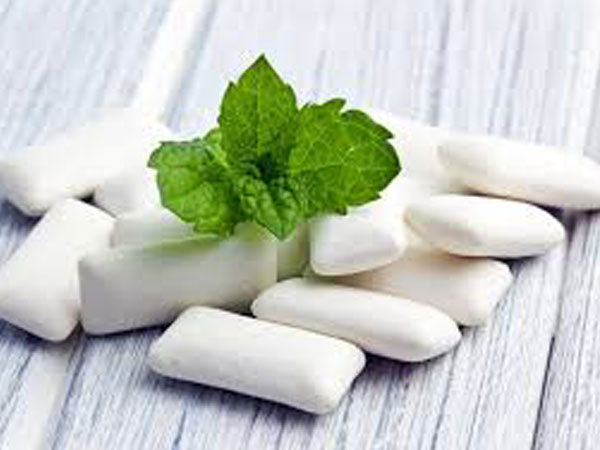৭. চুইং গাম: