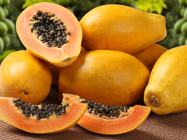 ৩. পেঁপে এবং ভাতের ফেস মাস্ক:
