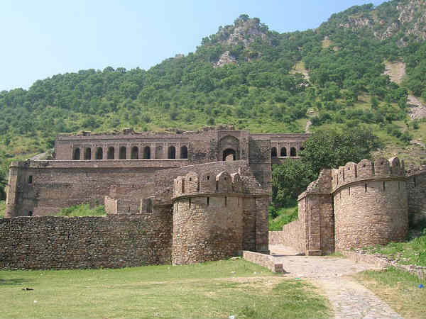 ১. ভানগড় ফোর্ট, আলোয়ার, রাজস্থান: