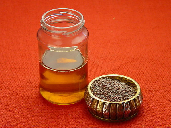 ১২. সরষের তেল:
