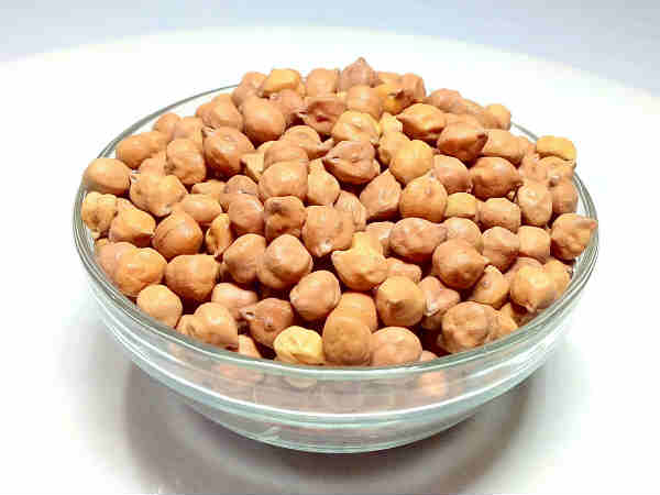 ২. ডায়াবেটিসকে নিয়ন্ত্রণে রাখে: