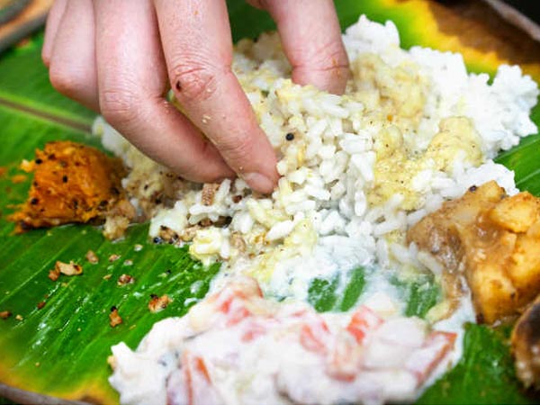 ১. আয়ুর্বেদের যোগ রয়েছে: