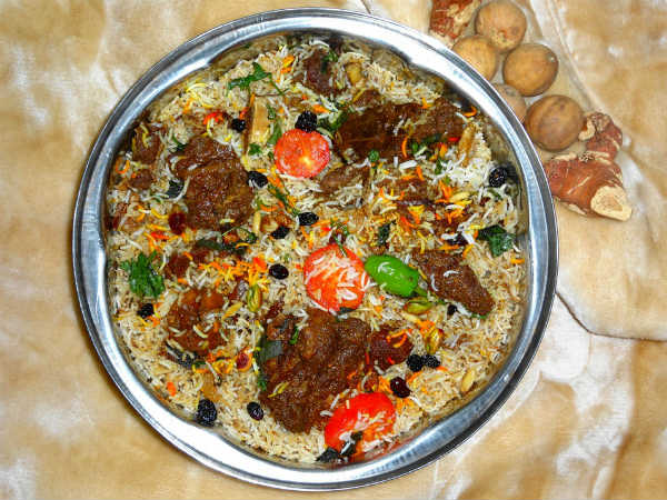 ২. ত্বক সুন্দর হয়ে ওঠে: