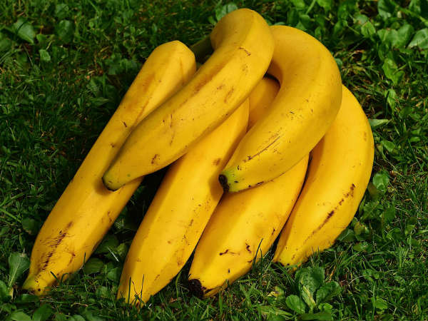 ২. কলা: