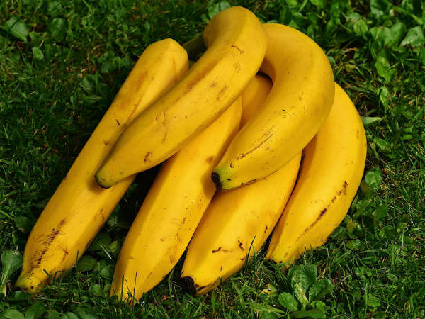 ৪. কলা: