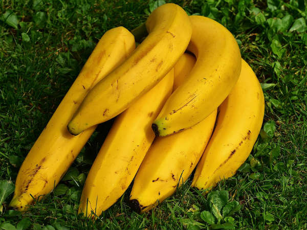 ৮. কলা: