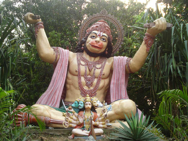 ২. হনুমান জির পুজো করা জরুরি: