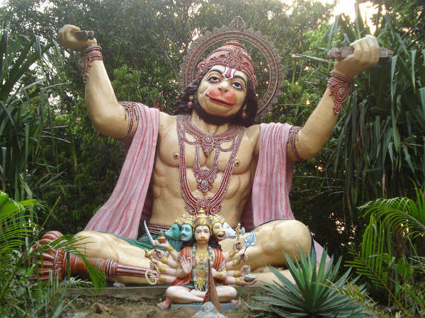৩. এই মন্ত্রটি পাঠ করতে হবে: