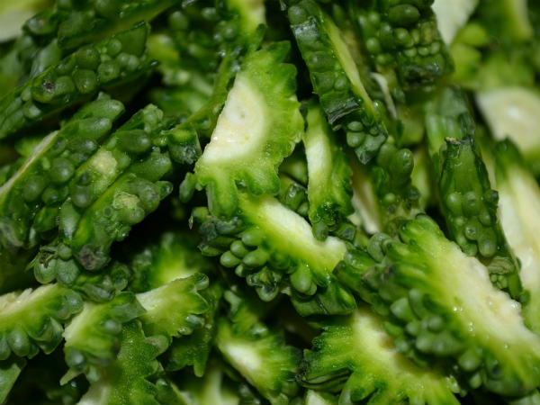 ৩. ব্লাড সুগারকে নিয়ন্ত্রণে রাখে: