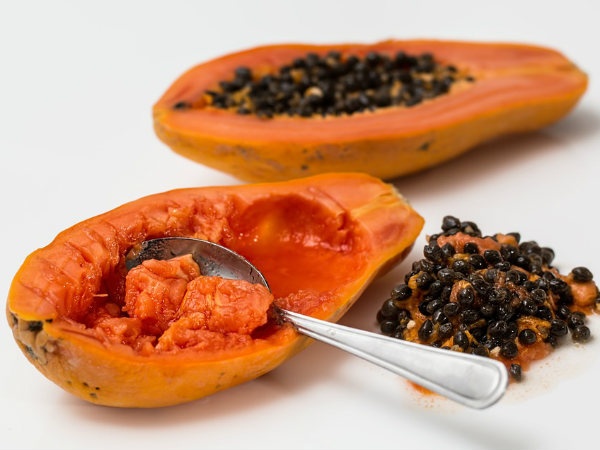 ১. ত্বকের হারিয়ে যাওয়া আদ্রতা ফিরে আসে: