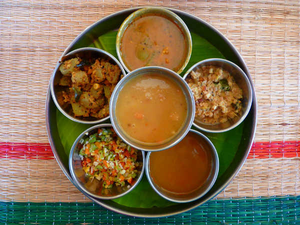 ২. খাবার নষ্ট করবেন না:
