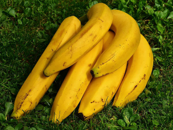২. কলা: