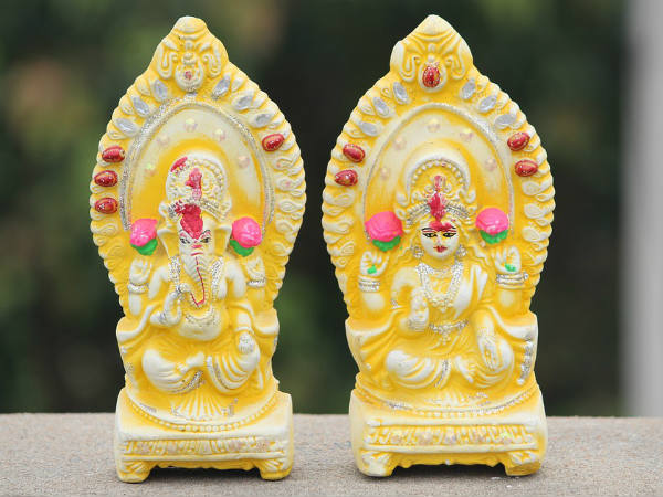 ৩. মহালক্ষী মন্ত্র: