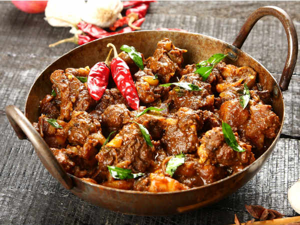 ৬.ব্লাড প্রেসারকে নিয়ন্ত্রণে রাখে: