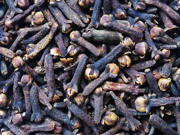 ৯. লবঙ্গ: