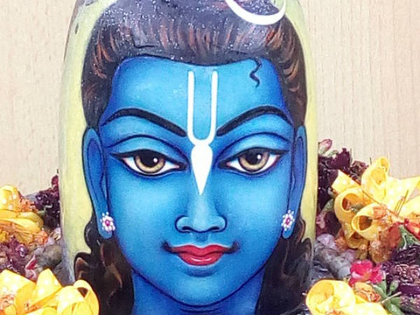 ২. খারাপ দৃষ্টির থেকে বেঁচে থাকা সম্ভব হয়: