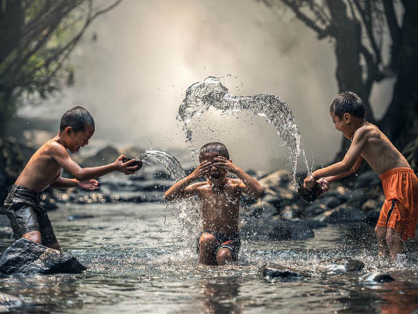 ১০. মানসিক অবসাদকে দূরে রাখে: