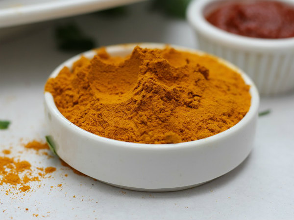 ৭. হলুদ:
