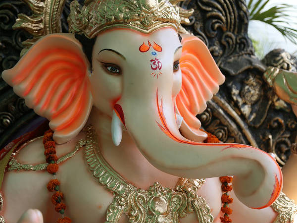 ২. বাপ্পার আশীর্বাদ মেলে: