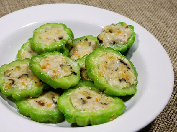 ৭. পাইলসের কষ্ট কমে: