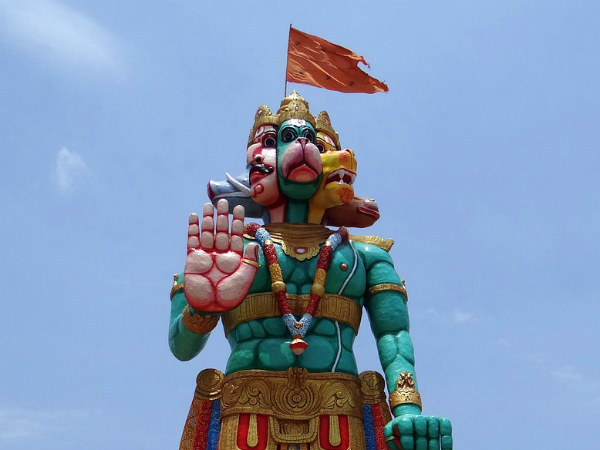 ৭. হনুমান জির পুজো করাটা জরুরি: