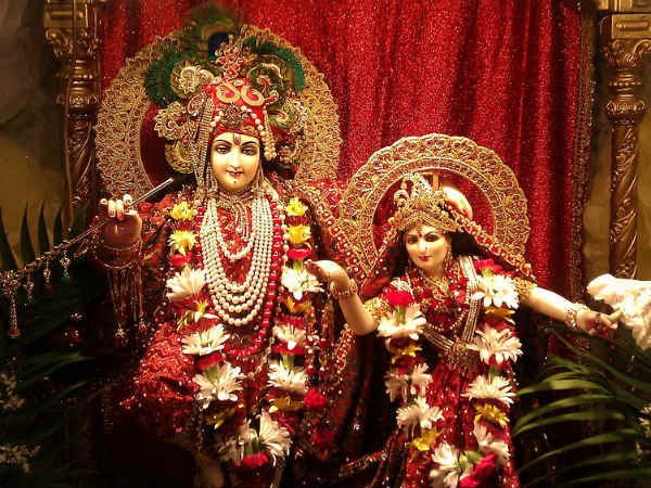মন্ত্রটি জপ করার মধ্য়ে দিয়ে দেবের অরাধনা করলে আর কী কী উপকার মেলে: