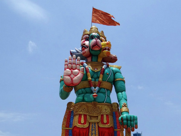 ৫. মানোজাভাম মারুতাৎতুল্যিয়াভেগম মন্ত্র: