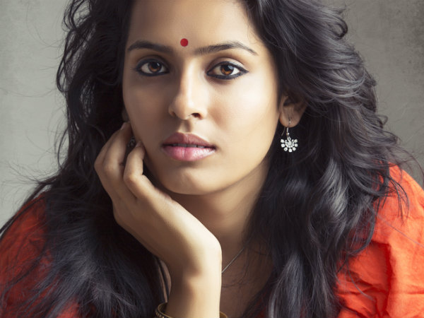 ৫. ত্বক অপূর্ব সুন্দর হয়ে ওঠে: