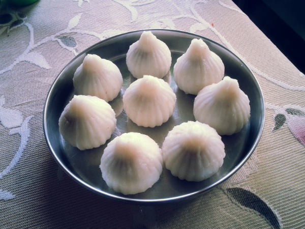 ৯. মোদক বা মিষ্টির সংখ্যা: