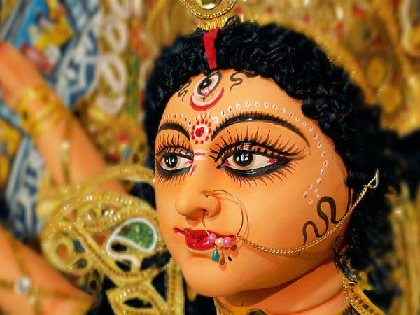 ৪. চন্ডী পাঠ করতে ভুলবেন না যেন!
