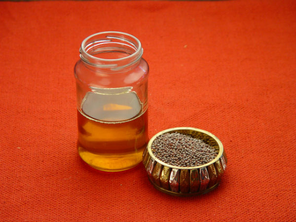 ৩. ডাল এবং সরষের তেল: