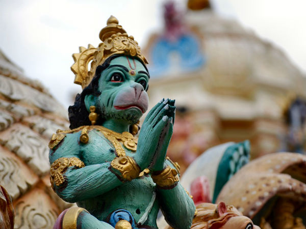 ৬. লেবু,লবঙ্গ এবং হনুমানজি: