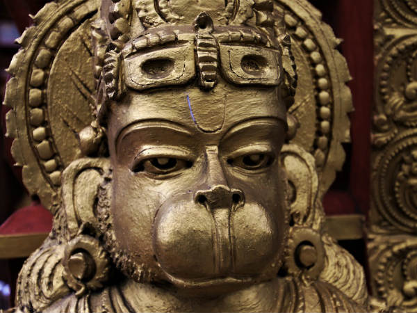 হনুমান জি-এর পুজো করার জন্য কী কী জিনিসের প্রয়োজন পরে?