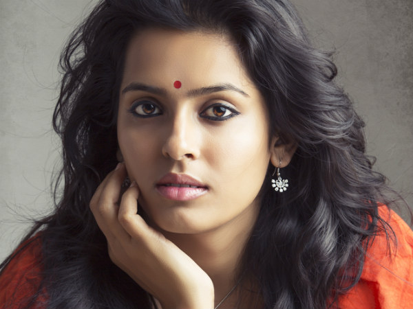 ৮. ত্বককে ফর্সা করে তোলে: