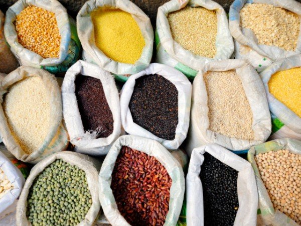 চাল এবং দানাশস্য