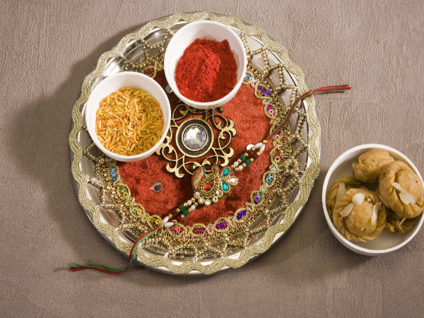 ভাই-বোনের অটুট বন্ধন