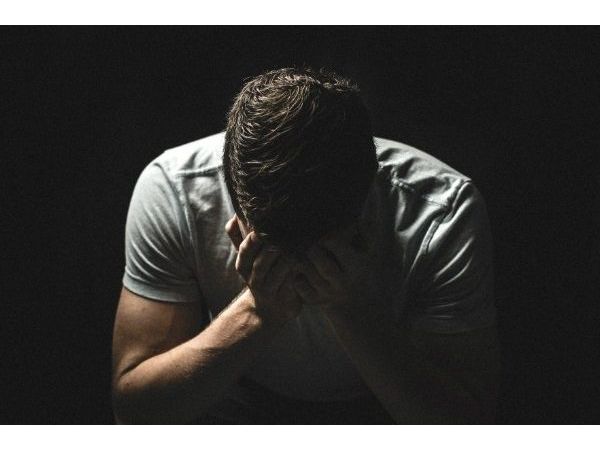 ৫) মানসিক সমস্যার জন্ম নেয়