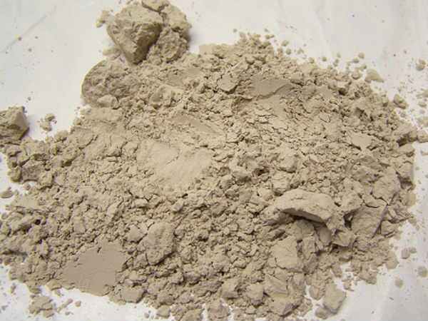 ৪) গাজরের জুস এবং মুলতানি মাটি