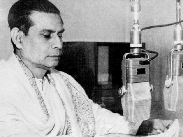 বীরেন্দ্রকৃষ্ণ ভদ্রের কন্ঠে 'মহালয়া':