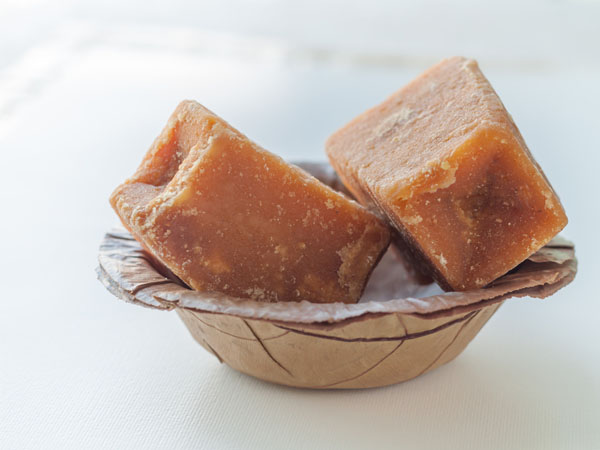 ১০) গুড়