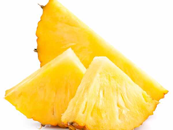 ১) আনারস