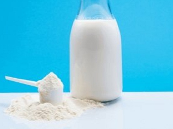 আটা এবং দুধের ফেস প্যাক