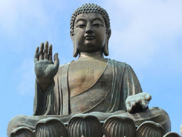 বর্তমানে দিকে মনোযোগ দিন