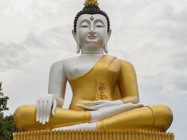 সাহায্য করে বিনিময়ে কিছু প্রত্যাশা করবেন না