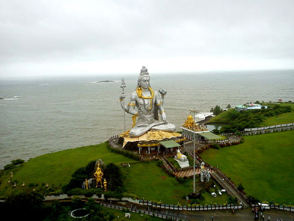 যদি শিব মন্দির থাকে